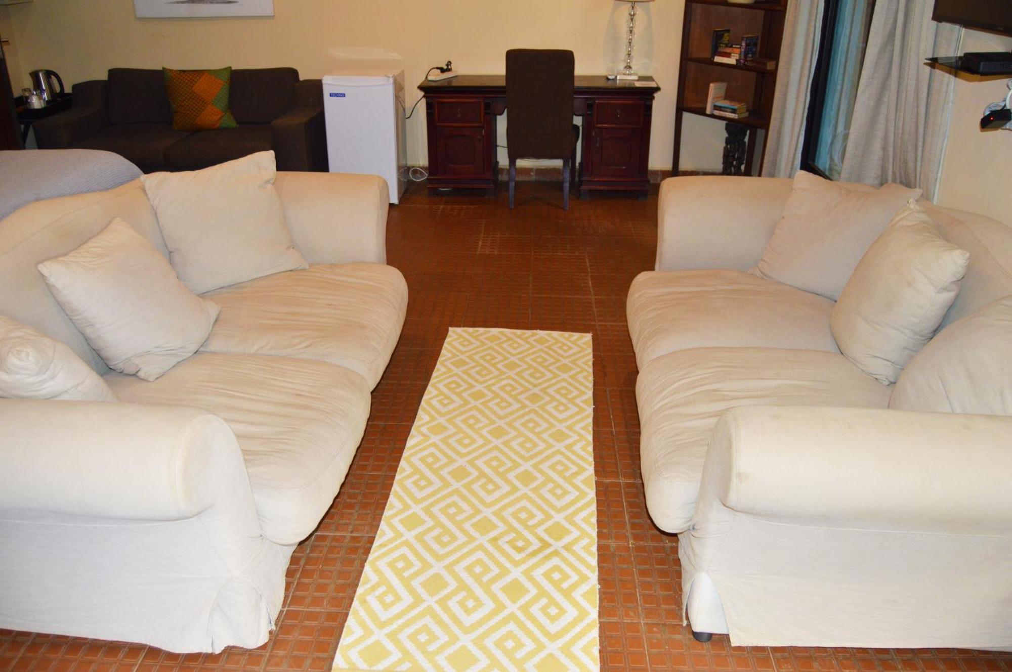 Bougainvilla Guesthouse&Restaurant Lubumbashi Extérieur photo