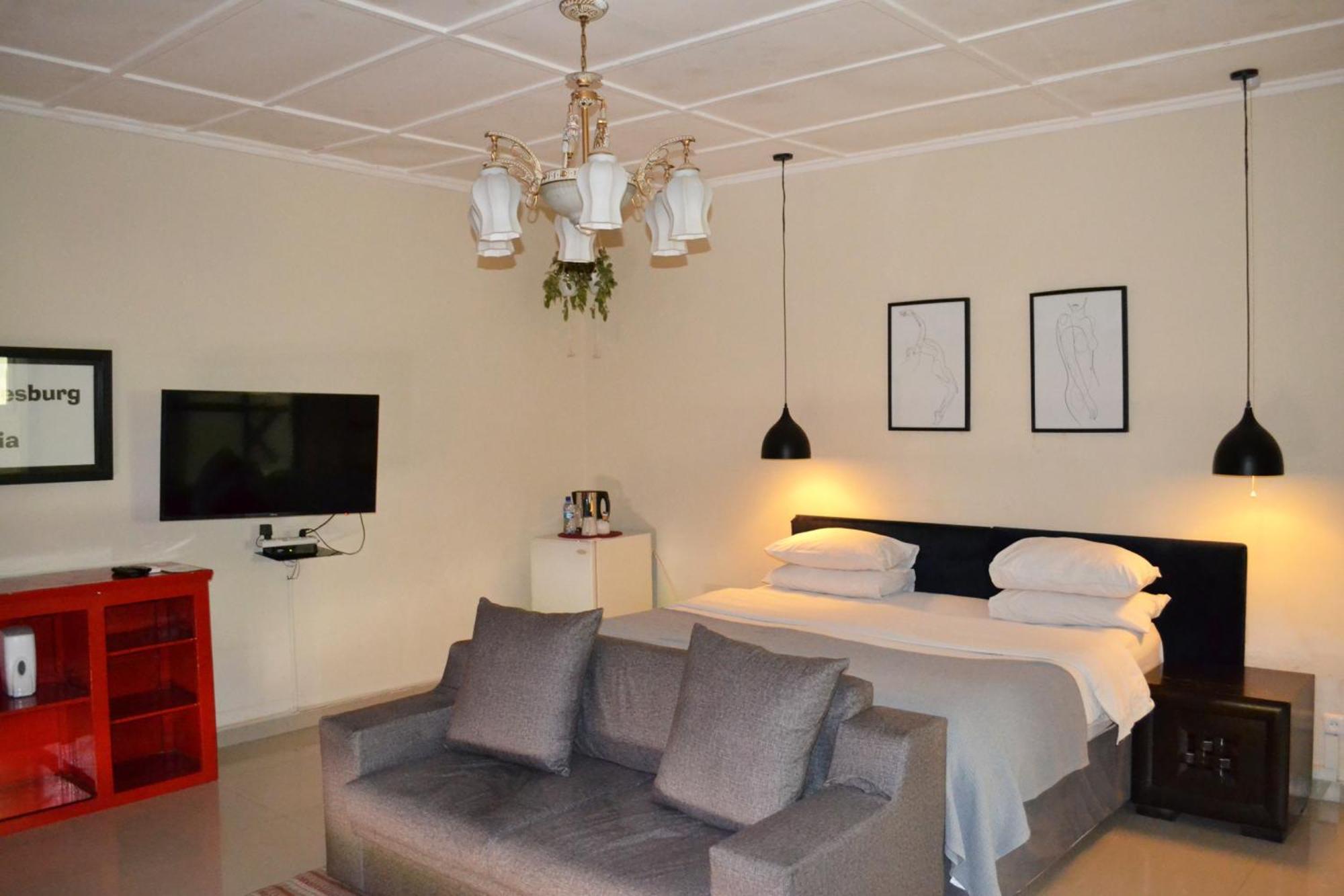 Bougainvilla Guesthouse&Restaurant Lubumbashi Extérieur photo